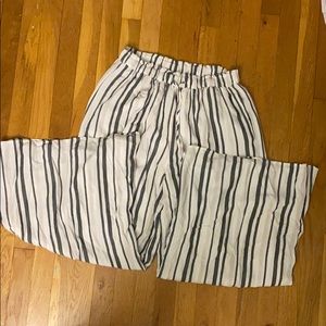 American Eagle flowy pants